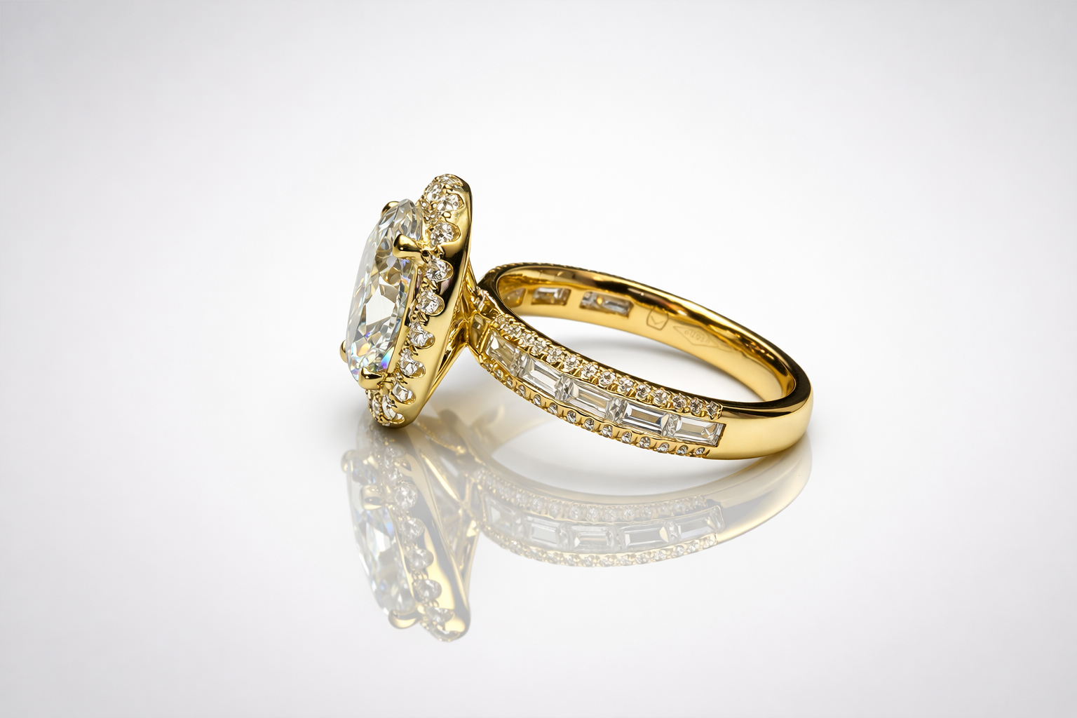 Luna Oval Diamond Ring – 4.02 CT Total