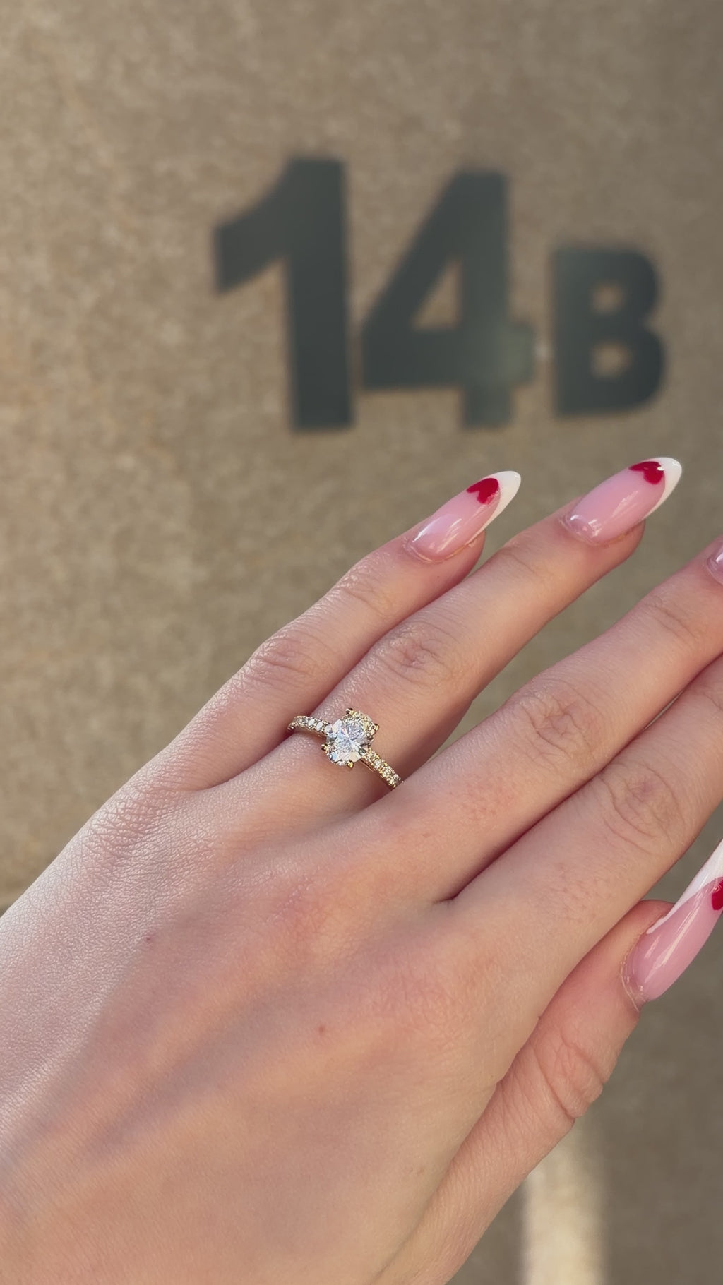 “Valencia” Oval Diamond Ring