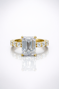 L’Éclat Vendôme – 5.02 ct Emerald-Cut Diamond Ring