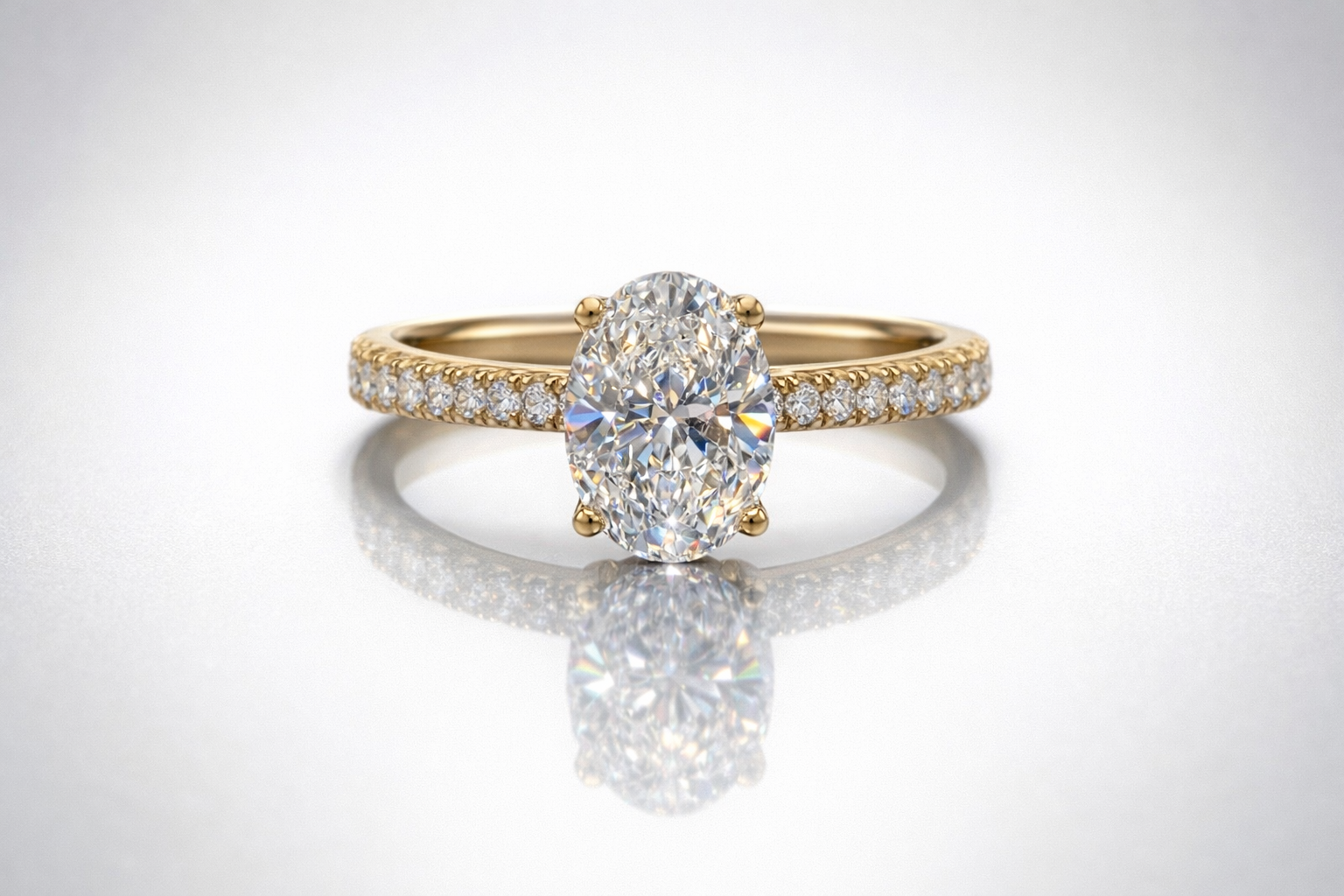 Aurelia Oval 1.50ct Lab grown center diamond